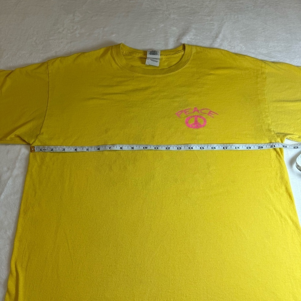 Gildan Heavy Cotton Yellow Tee with Hot Pink Lettering Mud Riding - Picture 5 of 8